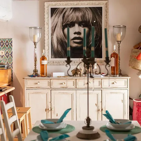 Absolute St Tropez * 圣特罗佩