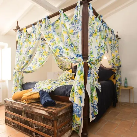 Absolute St Tropez Apartment